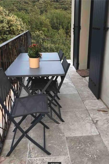Loft Pied De Coline Au Calme Διαμέρισμα Ginasservis Εξωτερικό φωτογραφία