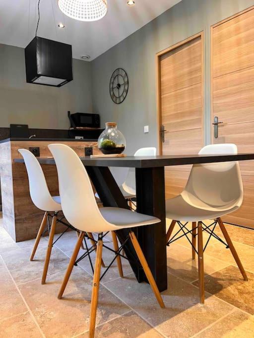 Loft Pied De Coline Au Calme Διαμέρισμα Ginasservis Εξωτερικό φωτογραφία