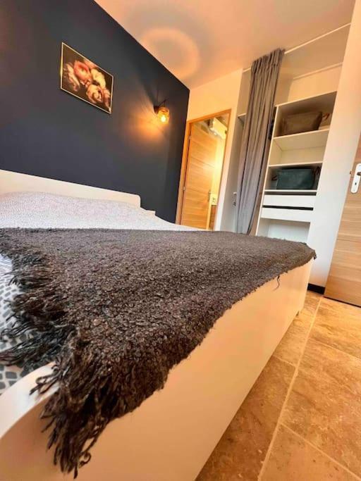 Loft Pied De Coline Au Calme Διαμέρισμα Ginasservis Εξωτερικό φωτογραφία